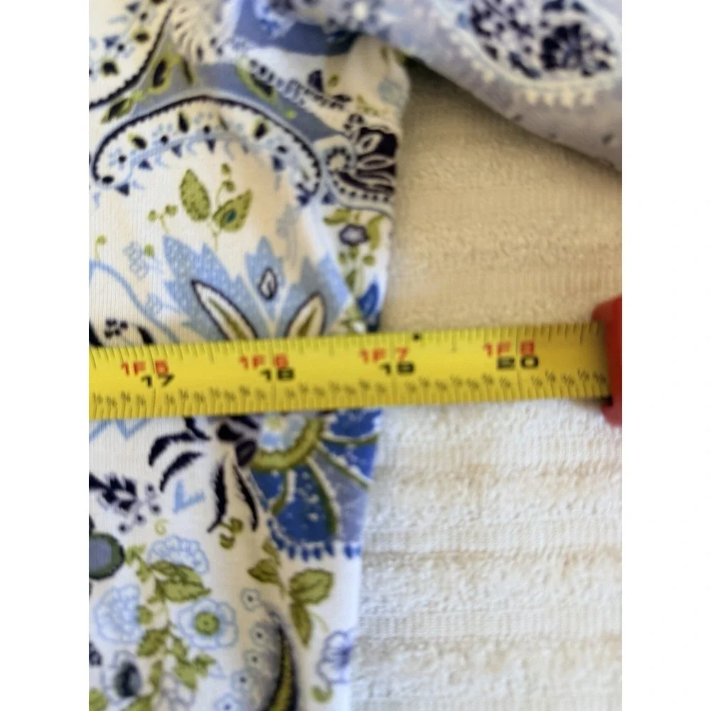 TeeCo Women's Size S/M Blue Paisley Floral 3/4 Sleeve Stretch Top Boho Casual